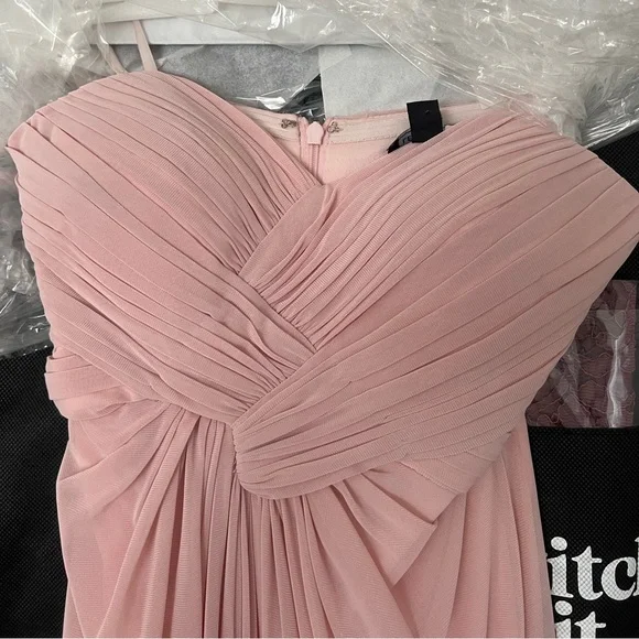 Prom Dress - Picture 4 of 11